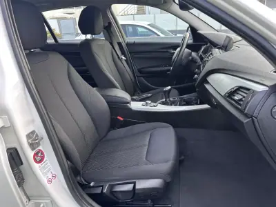 BMW 118 2013 - 13900 EUR, 160000 km - AUTO.MOTO.pt - 160000km - foto 51 de 61