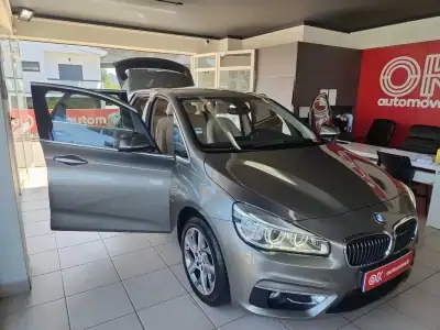BMW 216 Active Tourer 2018 - 19990 EUR, 43600 km - AUTO.MOTO.pt - 43600km - foto 17 de 41
