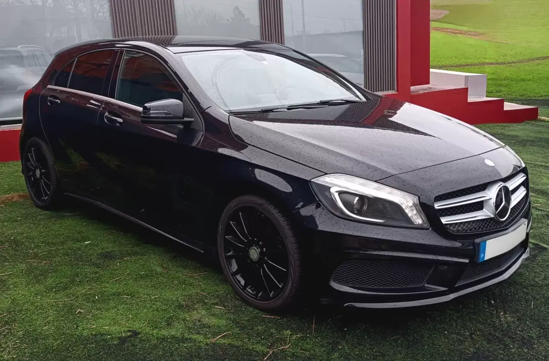 Mercedes-Benz A 180 2026 - 16950 EUR, 138000 km - AUTO.MOTO.pt - 138000km - foto 1 de 7