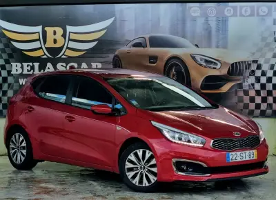 Kia Ceed 2017 - 10500 EUR, 106000 km - AUTO.MOTO.pt - 106000km - foto 5 de 26