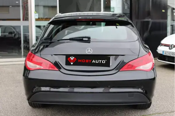 Mercedes-Benz CLA 180 2016 - 15990 EUR, 215975 km - AUTO.MOTO.pt - 215975km - foto 18 de 18