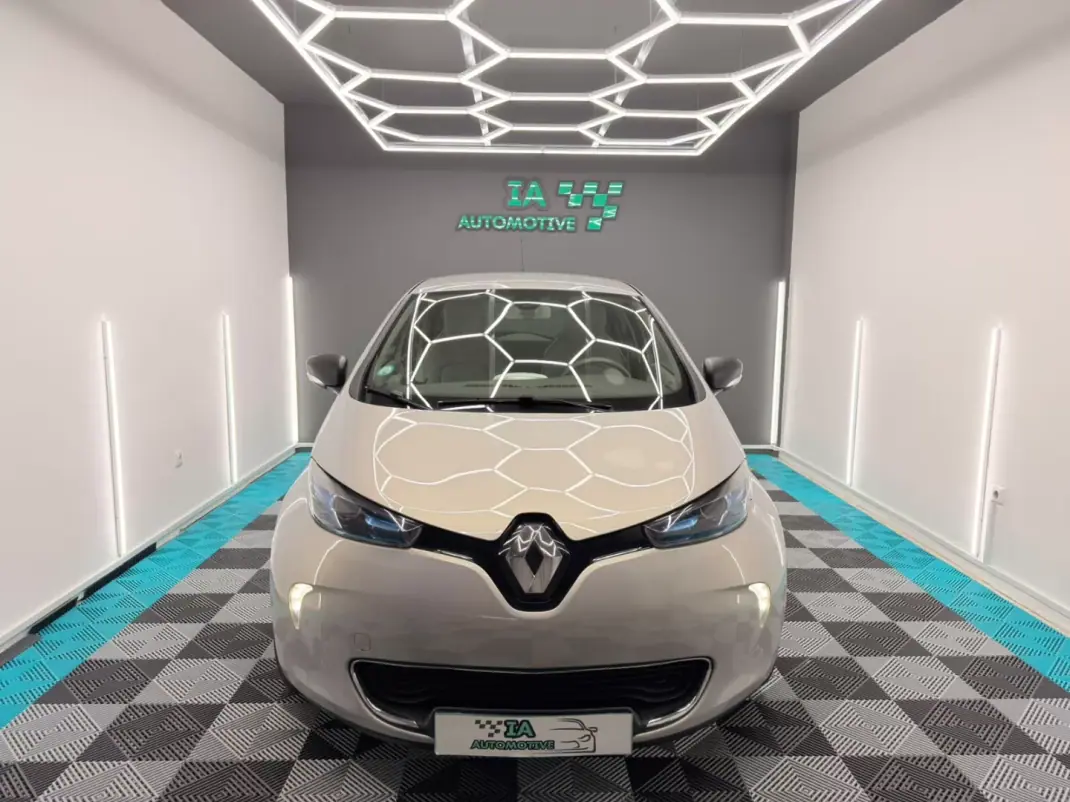Renault Zoe 2019 - 10500 EUR, 99000 km - 99000km - foto 2 de 19