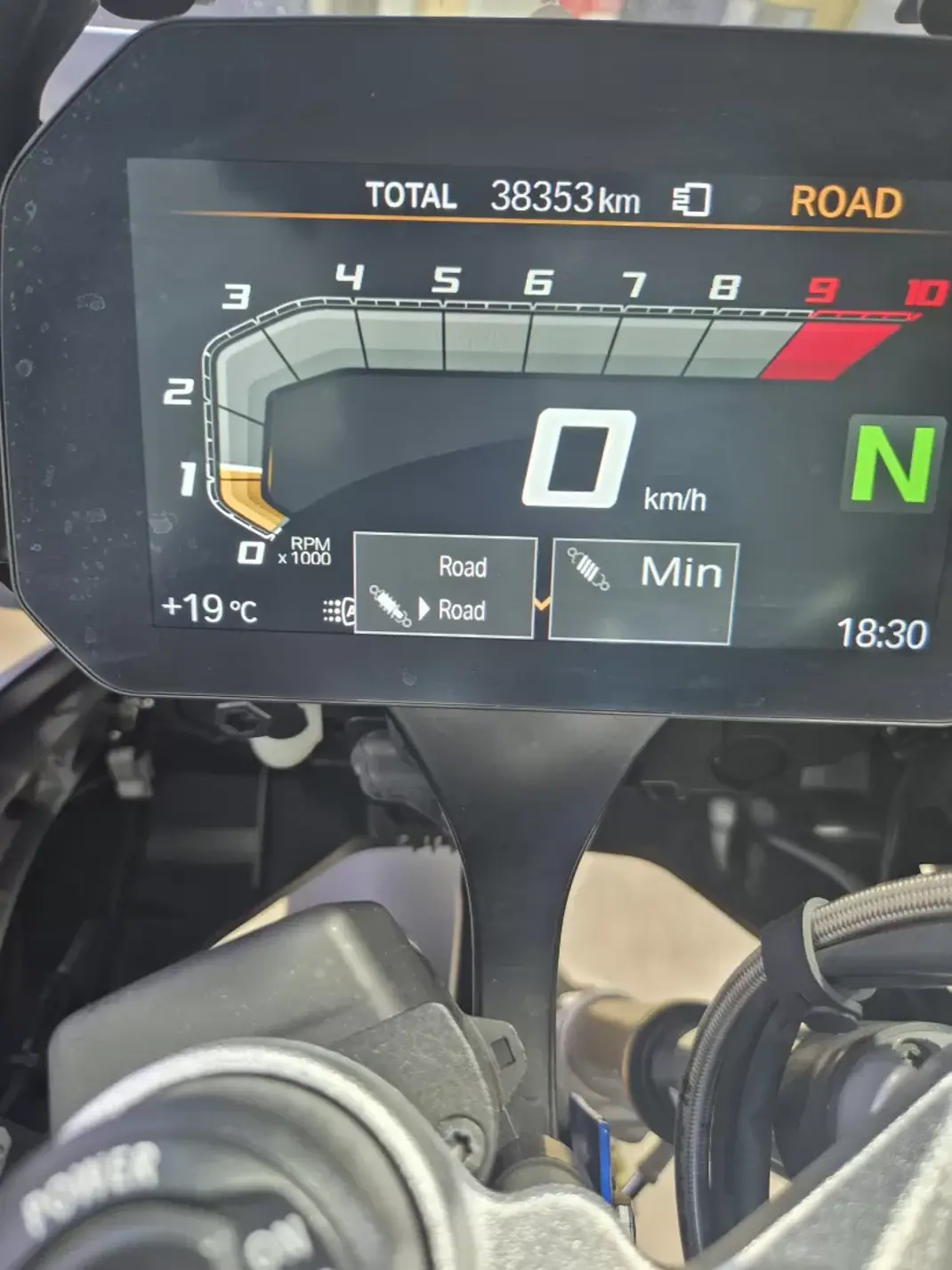 BMW R 1200 GS Adventure 2018 - 16000 EUR, 38000 km - AUTO.MOTO.pt - 38000km - foto 26 de 43