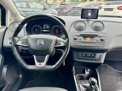 SEAT Ibiza 2014 - 7999 EUR, 149609 km - AUTO.MOTO.pt - 149609km - foto 9 de 24