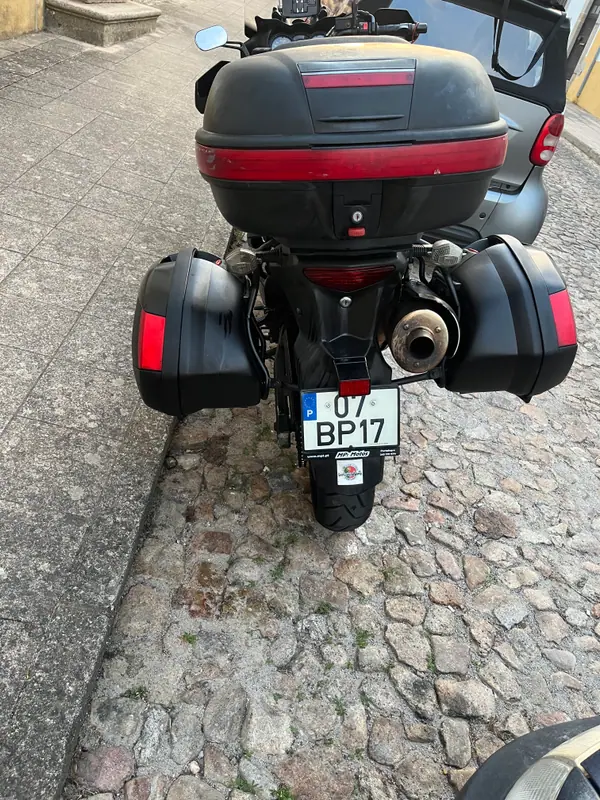 Suzuki V-Strom 650 2006 - 3500 EUR, 102000 km - AUTO.MOTO.pt - 102000km - foto 2 de 5