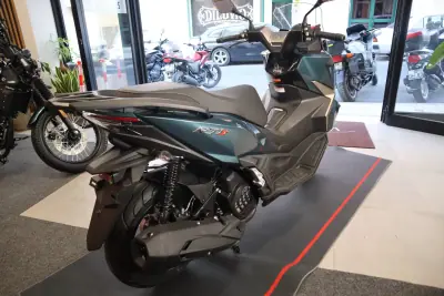 Cyclone RT1 2026 - 2798 EUR, 1 km - foto 3 de 8