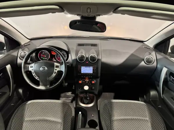Nissan Qashqai 2009 - 8990 EUR, 201855 km - AUTO.MOTO.pt - 201855km - foto 30 de 31