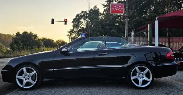 Mercedes-Benz CLK 200 2008 - 17500 EUR, 149000 km - AUTO.MOTO.pt - 149000km - foto 3 de 14