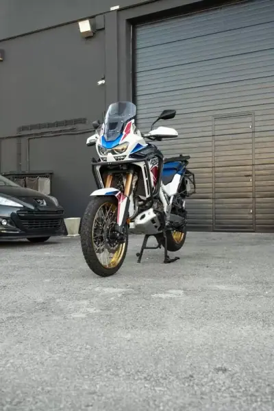 Honda CRF 100F 2022 - 16500 EUR, 2765 km - 2765km - foto 15 de 26