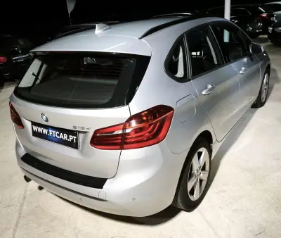 BMW 218 Active Tourer 2014 - 15990 EUR, 215870 km - AUTO.MOTO.pt - 215870km - foto 5 de 33