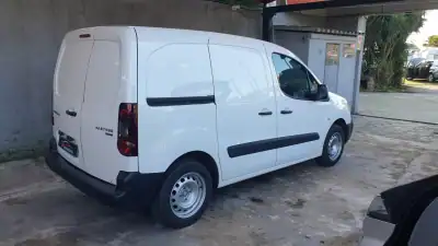 Peugeot PATNER 1.6 HDI 3 LUG 2019 - 8999 EUR, 212000 km - AUTO.MOTO.pt - 212000km - foto 4 de 12