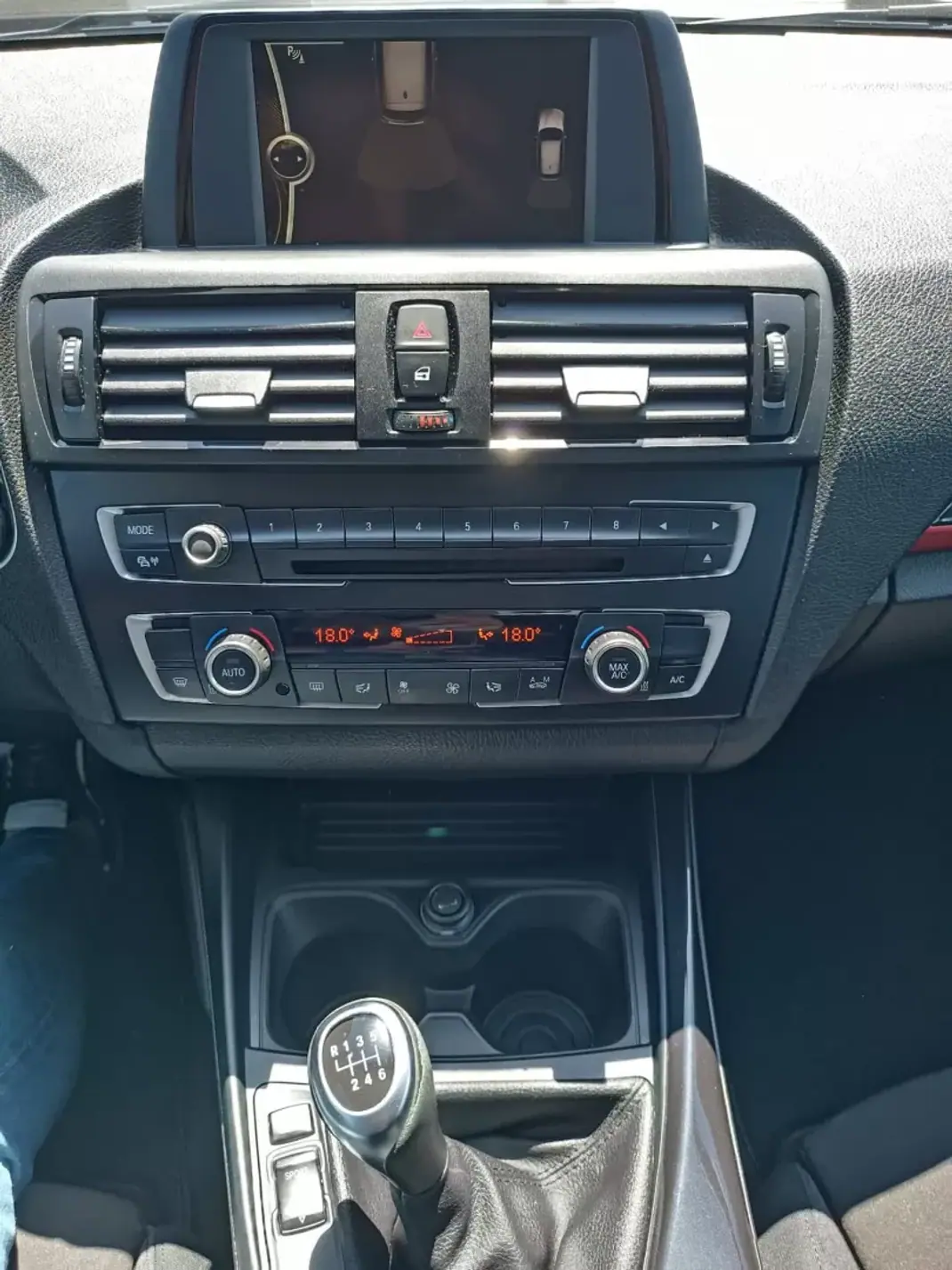 BMW 116 2014 - 12000 EUR, 196000 km - 196000km - foto 6 de 13