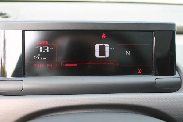 Citroën C4 Cactus 2014 - 11950 EUR, 148141 km - AUTO.MOTO.pt - 148141km - foto 22 de 27