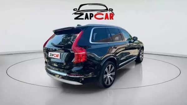 Volvo XC 90 2022 - 52990 EUR, 91200 km - AUTO.MOTO.pt - 91200km - foto 6 de 23