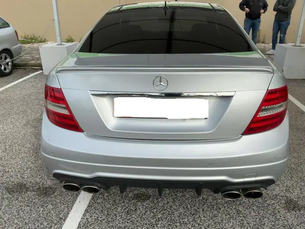 Mercedes-Benz C 250 2012 - 18900 EUR, 255100 km - AUTO.MOTO.pt - 255100km - foto 5 de 10