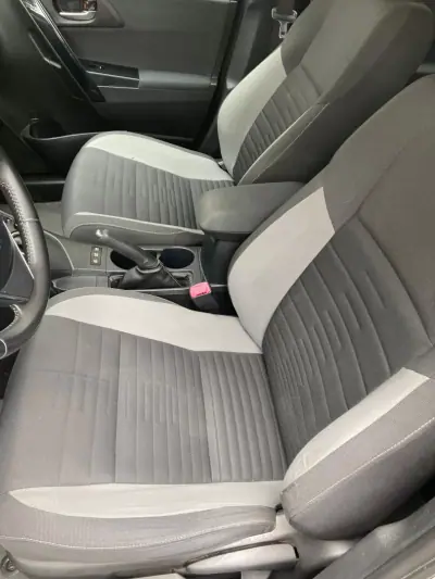 Toyota Auris 2016 - 16750 EUR, 90000 km - AUTO.MOTO.pt - 90000km - foto 11 de 21