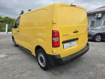 Citroën Jumpy 2019 - 15900 EUR, 122000 km - AUTO.MOTO.pt - 122000km - foto 29 de 60