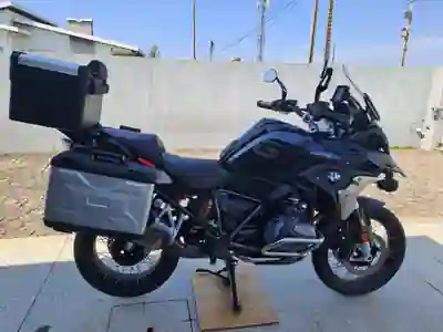 BMW R 1250 GS 2021 - 17750 EUR, 31626 km - AUTO.MOTO.pt - 31626km - foto 11 de 12