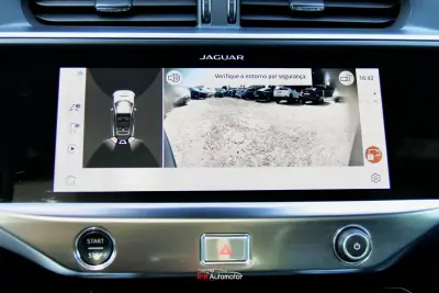 Jaguar I-Pace 2022 - 29900 EUR, 99000 km - AUTO.MOTO.pt - 99000km - foto 37 de 44
