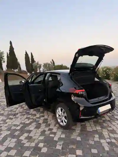 Opel Corsa 2023 - 14900 EUR, 51471 km - AUTO.MOTO.pt - 51471km - foto 6 de 15