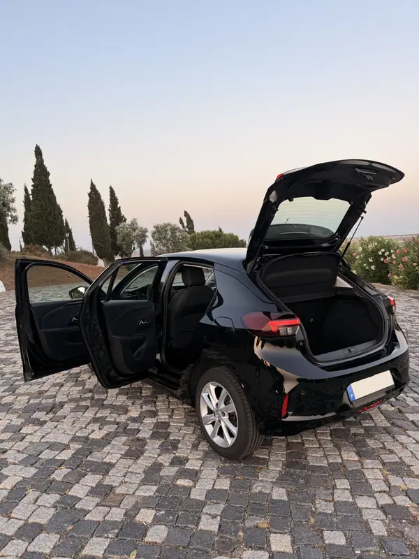 Opel Corsa 2023 - 14900 EUR, 51471 km - AUTO.MOTO.pt - 51471km - foto 6 de 15