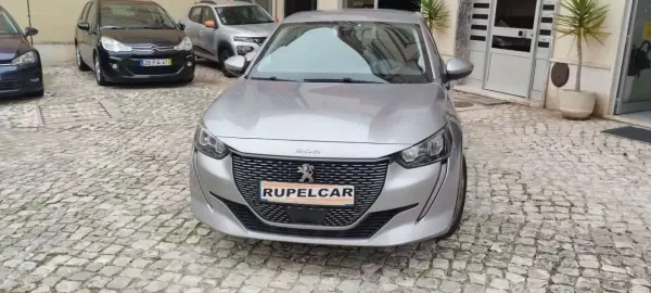 Peugeot e-208 2022 — foto 3 de 19