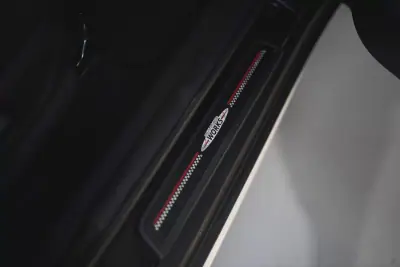 MINI Countryman 2020 - 22990 EUR, 120940 km - AUTO.MOTO.pt - 120940km - foto 19 de 25