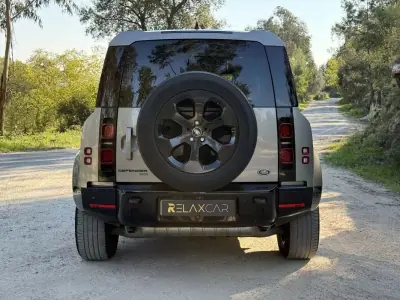 Land Rover Defender 2023 - 74999 EUR, 129000 km - AUTO.MOTO.pt - 129000km - foto 5 de 39