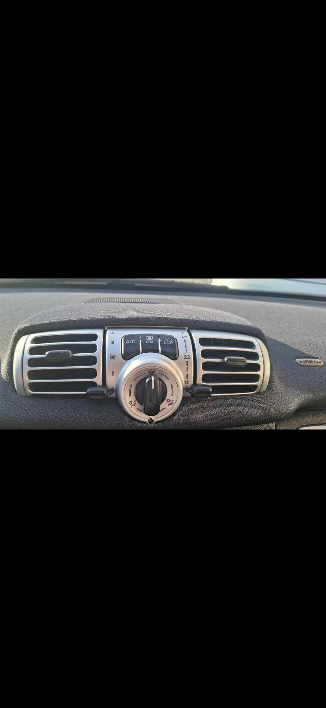 Smart ForTwo Coupé 2012 - 6850 EUR, 120000 km - AUTO.MOTO.pt - 120000km - foto 11 de 12