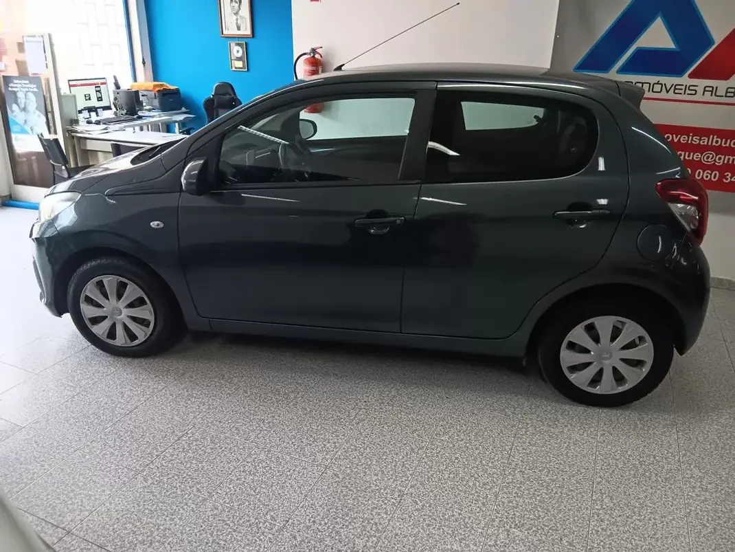 Peugeot 108 2019 - 10950 EUR, 95127 km - AUTO.MOTO.pt - 95127km - foto 1 de 12