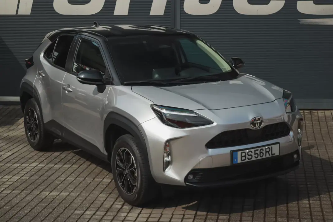 Toyota Yaris Cross 2025 - 27880 EUR, 21100 km - 21100km - foto 6 de 27