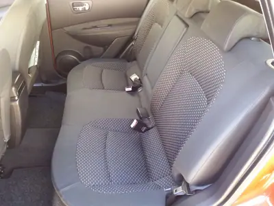 Nissan Qashqai 2008 - 9950 EUR, 181159 km - AUTO.MOTO.pt - 181159km - foto 10 de 25