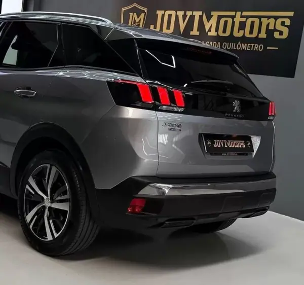 Peugeot 3008 2016 - 13999 EUR, 126514 km - AUTO.MOTO.pt - 126514km - foto 16 de 22