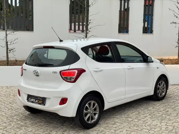 Hyundai i10 2016 - 7950 EUR, 99000 km - 99000km - foto 7 de 24