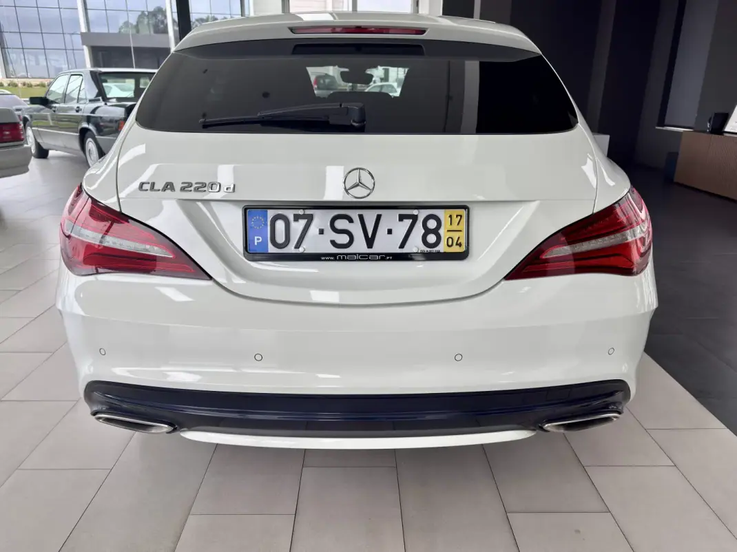 Mercedes-Benz CLA 220 2017 - 18900 EUR, 246604 km - AUTO.MOTO.pt - 246604km - foto 26 de 29