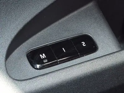 Polestar 2 2023 - 29990 EUR, 59608 km - AUTO.MOTO.pt - 59608km - foto 40 de 46