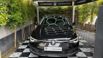 Volkswagen Golf 2021 - 21500 EUR, 96839 km - AUTO.MOTO.pt - 96839km - foto 9 de 38