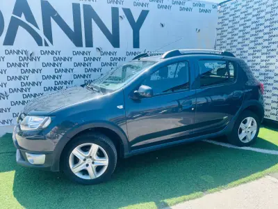 Dacia Sandero 2016 - 11900 EUR, 99000 km - AUTO.MOTO.pt - 99000km - foto 2 de 12