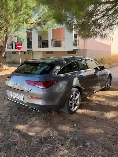 Mercedes-Benz CLA 180 2020 — foto 4 de 10