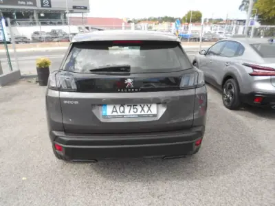 Peugeot 3008 2022 - 19900 EUR, 108929 km - foto 5 de 13