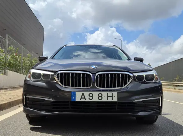 BMW 520 2017 - 19900 EUR, 171000 km - AUTO.MOTO.pt - 171000km - foto 18 de 19