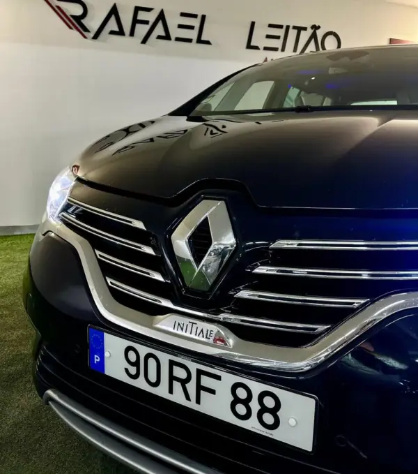 Renault Espace 2016 - 16500 EUR, 163000 km - AUTO.MOTO.pt - 163000km - foto 12 de 49