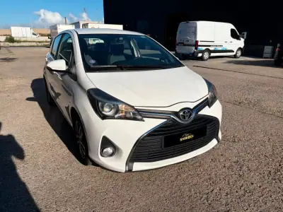 Toyota Yaris 2014 - 8900 EUR, 155500 km - foto 2 de 13
