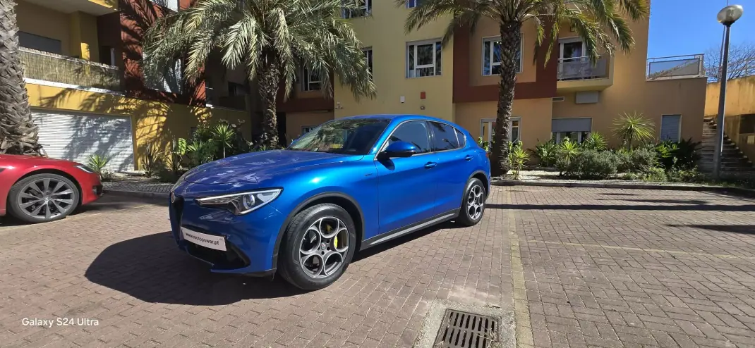 Alfa Romeo Stelvio 2022 - 39480 EUR, 60000 km - AUTO.MOTO.pt - 60000km - foto 3 de 17