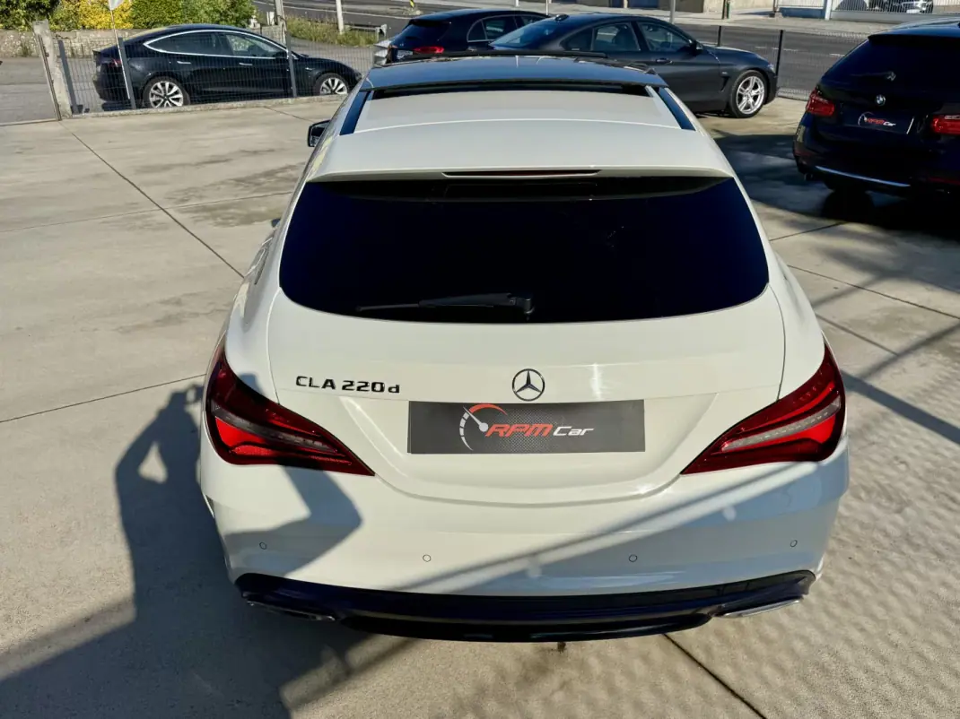 Mercedes-Benz CLA 220 2017 - 21999 EUR, 160000 km - AUTO.MOTO.pt - 160000km - foto 20 de 24