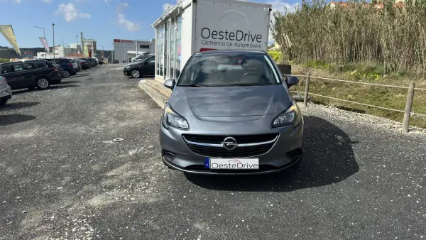 Opel Corsa 2018 - 10490 EUR, 161000 km - AUTO.MOTO.pt - 161000km - foto 2 de 15