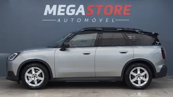MINI Countryman 2024 - 36900 EUR, 4500 km - AUTO.MOTO.pt - 4500km - foto 4 de 47
