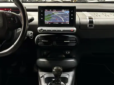 Citroën C4 Cactus 2020 - 14990 EUR, 120700 km - AUTO.MOTO.pt - 120700km - foto 21 de 33