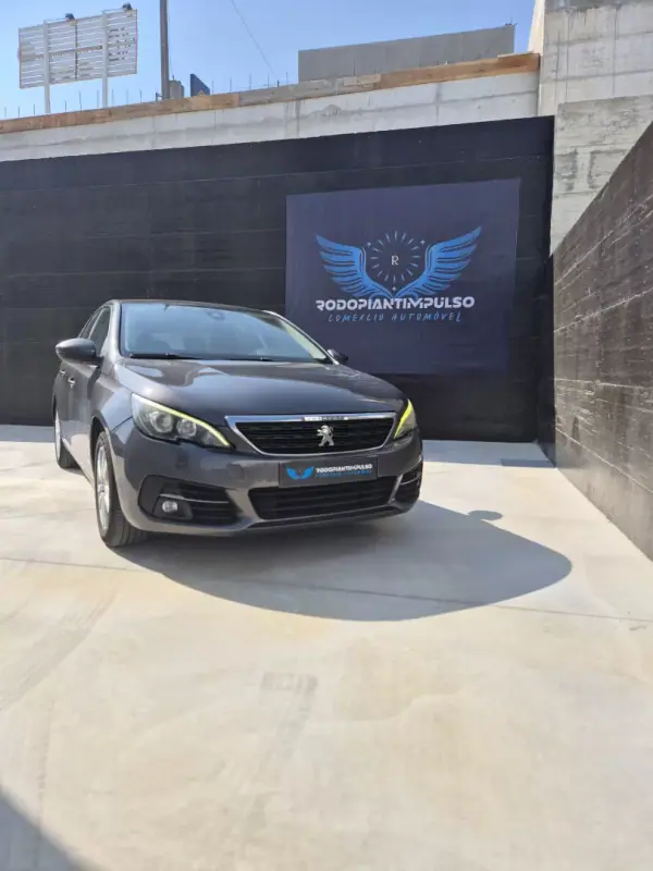 Peugeot 308 SW 2018 - 10500 EUR, 261000 km - 261000km - foto 2 de 38