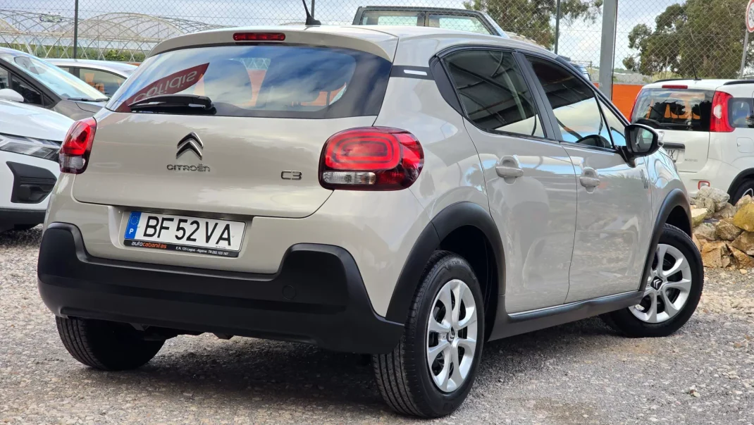 Citroën C3 2023 - 14950 EUR, 27920 km - AUTO.MOTO.pt - 27920km - foto 3 de 22